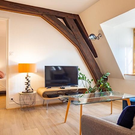 Happy Loft - Centre Historique + Parking Prive Apartment Blois Exterior photo